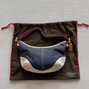 Coach hobo shoulder bag with dustbag